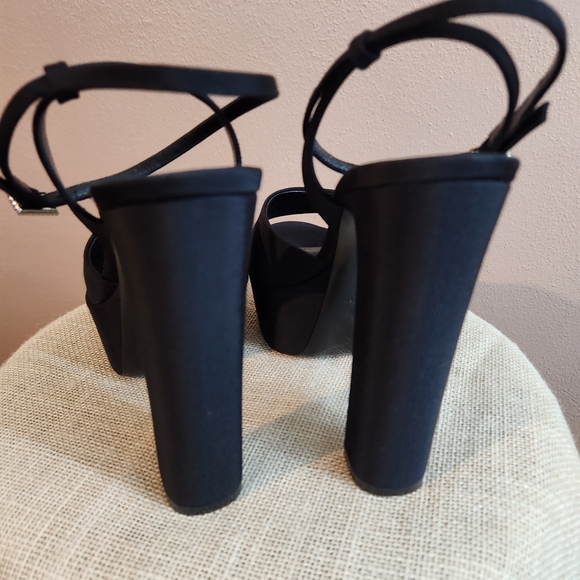 Yves Saint Laurent Penelope Antisfilo Nero Platform Heels - Picture 5 of 10